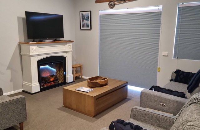 Courtyard Loft (for 2), The Sables Resort Perisher