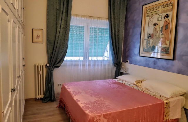 Courtyard view apartment (in B & B) has other rooms if desired