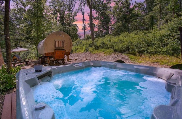 Covered Wagon Camping w/Salt Water Hot Tub