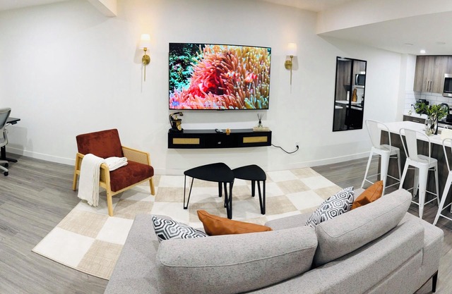 Coziest & Modern Basement Retreat East of Calgary