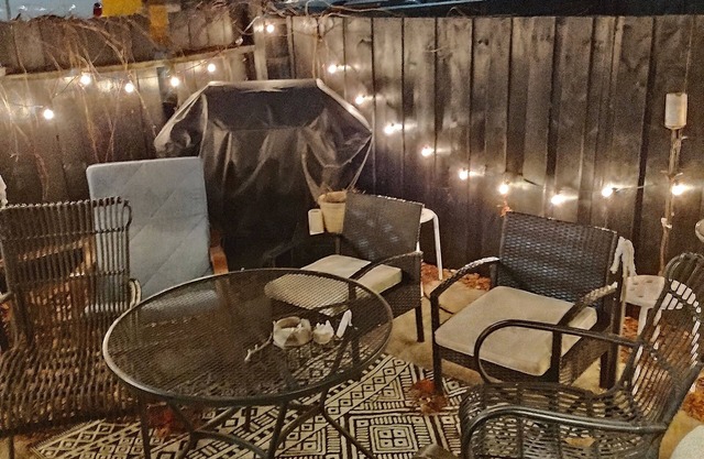 Cozy 1-bedroom in a fancy Victorian house in delightful Toronto