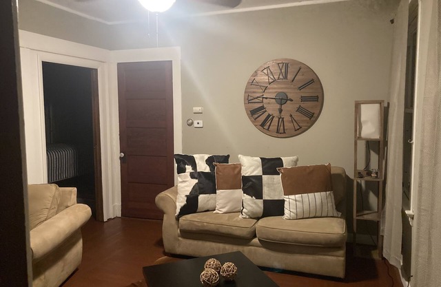 Cozy 1 Bedroom, minutes from YALE & QUINNIPIAC