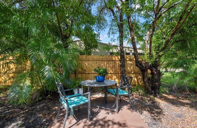 Cozy 1BR in Great Location - Oakland Park