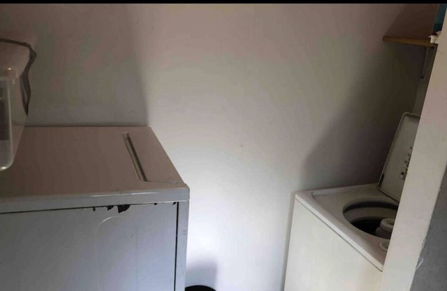 Cozy 2 Bd 1 Bath apartment