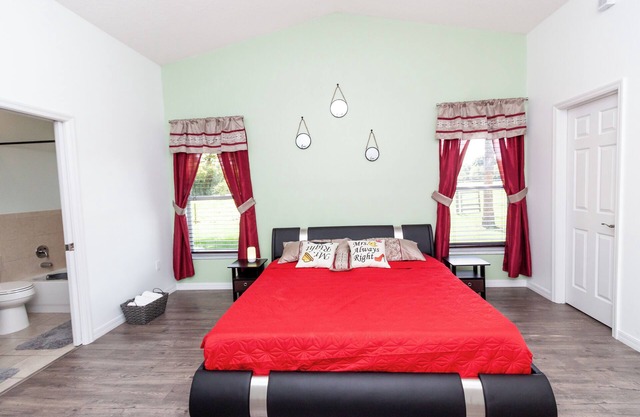 Cozy 2-bedroom studio with AC and WiFi