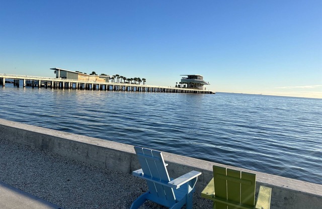 Cozy 2BR Cottage Steps2 Pier, Vinoy, Beach Dr+Bikes