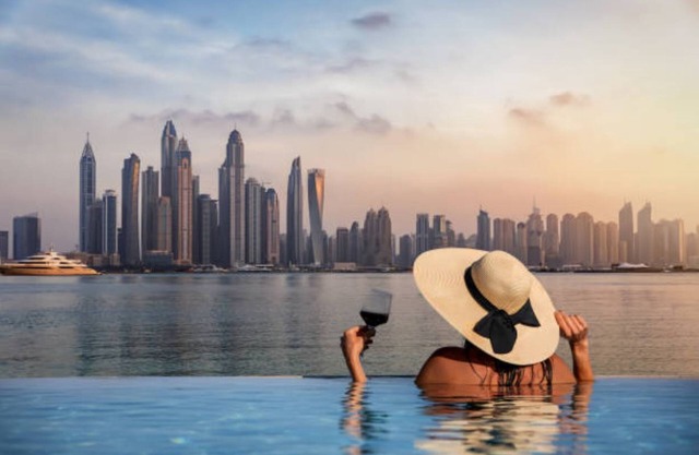 Cozy 3 Bedroom w/Infinity Pool Near DWTC