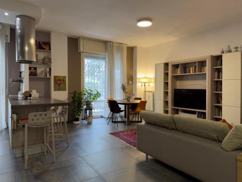 Cozy Apartment close to Milan Rho Fair MIND