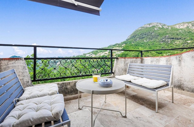 Cozy apartment in Saint-Jeannet