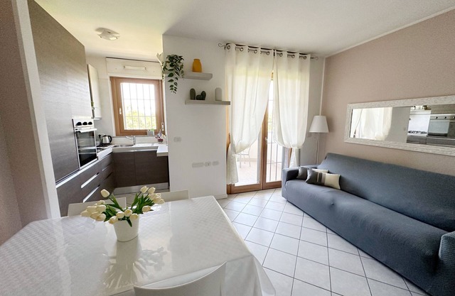 Cozy apartment just minutes from Linate, Lambrate and 6 km from downtown