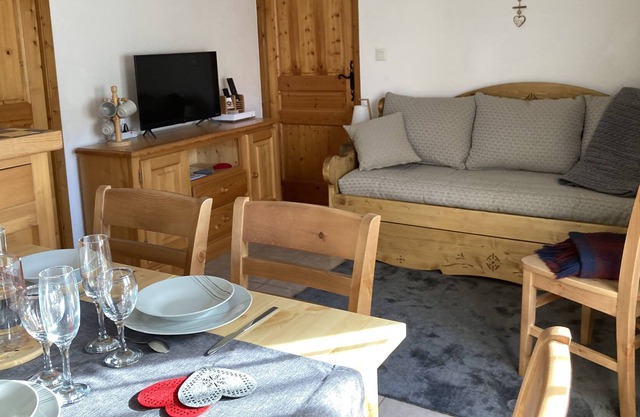 Cozy apartment L'après Ski in Morillon Village