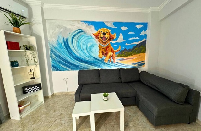 Cozy apartment with Balcony and Fast Wifi in awesome Athens