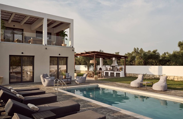 Cozy Aura Residence, Villa
