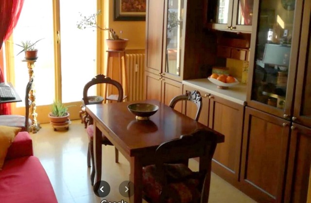Cozy, beautiful house, equipped with every convenience, close to public transportation