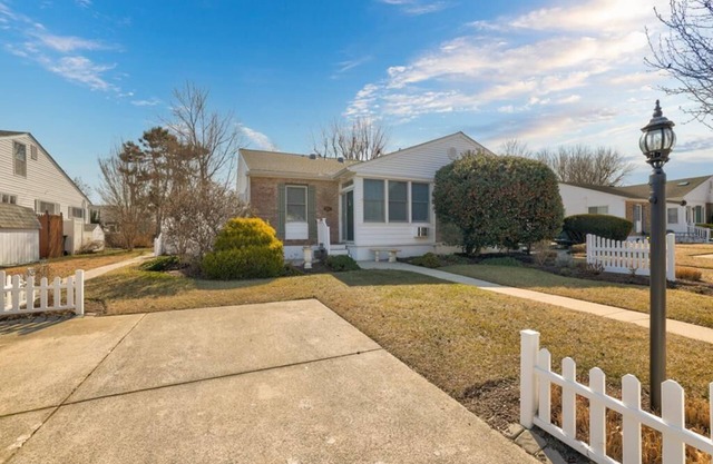 Cozy & bright 2 bedroom 1 bath in Cape May!