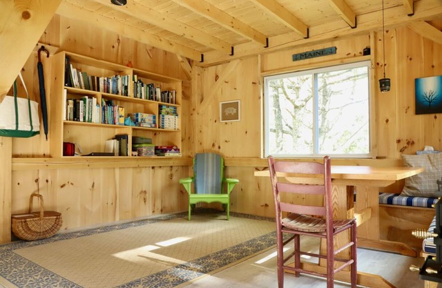 Cozy Cabin on Blue Hill Farm