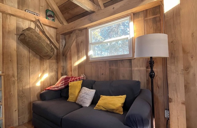 Cozy Cabin retreat