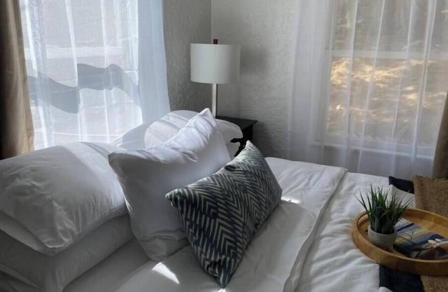 Cozy Casita Needles
