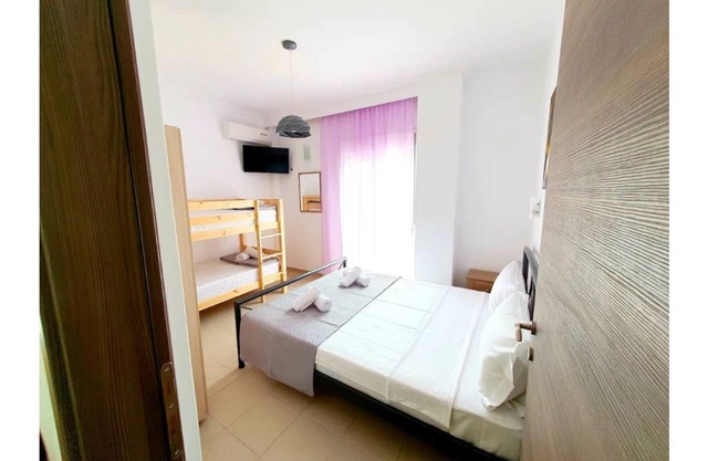 COZY & COOL Apartment N2 30 m from sea