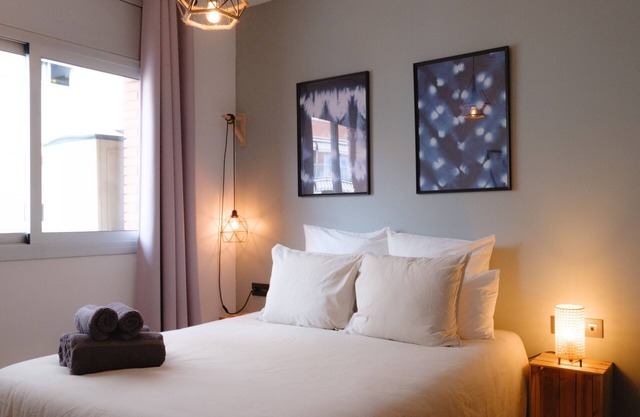 Cozy Appartement near Camp Nou+Underground Parking