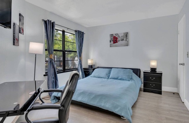 Cozy Golf Condo | 3 Pools, Gym, 15min to Airport