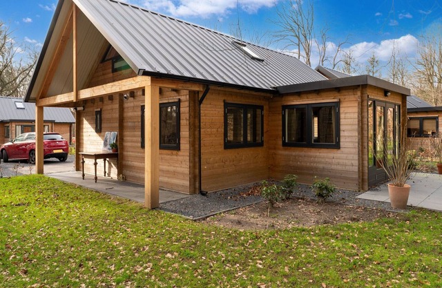 Cozy holiday home on the edge of the forest with a private garden