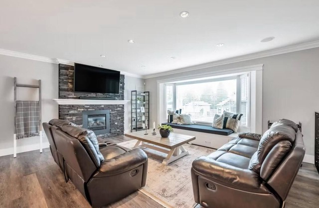 Cozy home in Brookswood