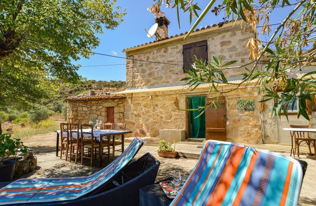 Cozy home in Coti-Chiavari