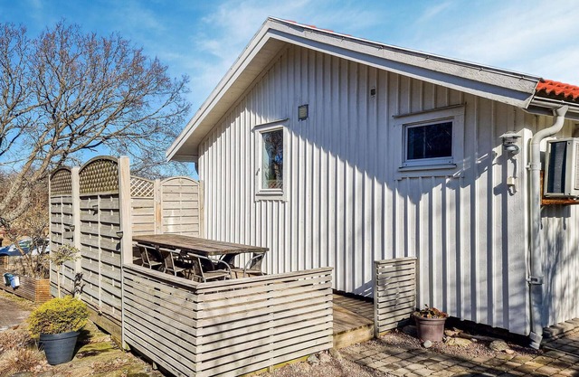 Cozy home in Skärhamn with WiFi