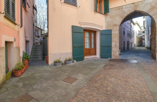 Cozy home in Varese Ligure with WiFi
