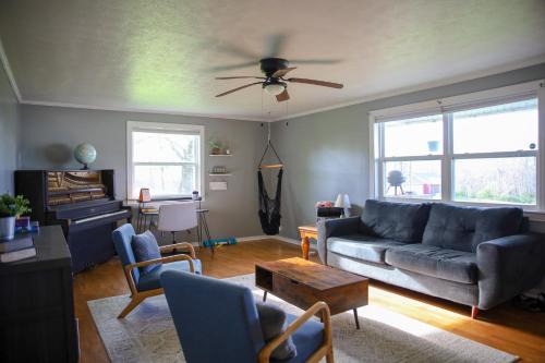 Cozy Jamestown Home