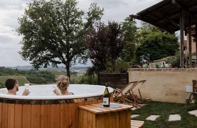Cozy "Lindhouse" Apartment with Jacuzzi - Ulivo