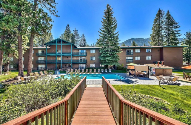 Cozy Mountain Retreat | Close to Ski lifts