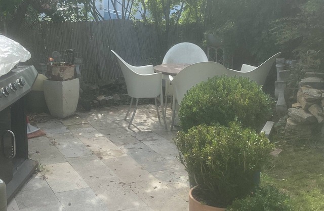 Cozy oasis apartment close to the beautiful city of Wurzburg.