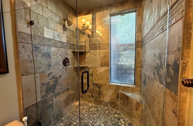 Cozy private safari-like stay in San Diego's beautiful scenic Countryside.