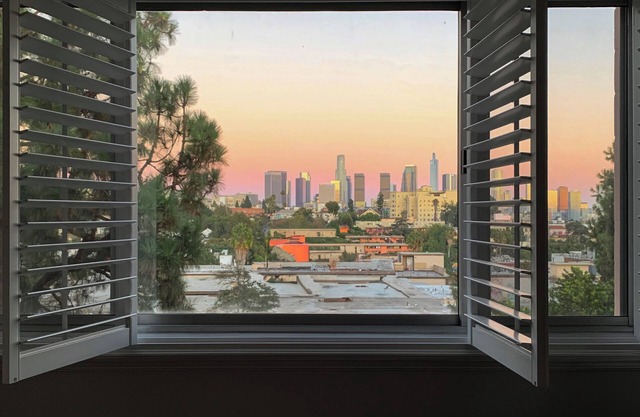 Cozy, Quiet, Chic City Oasis With Amazing Views and Rooftop Pool