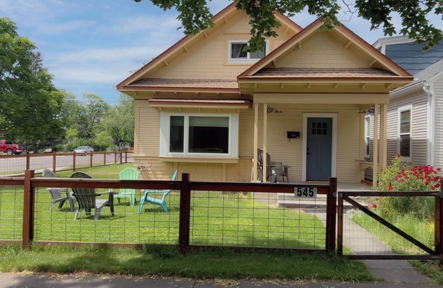 Cozy Retreat on Blaine St. w/AC