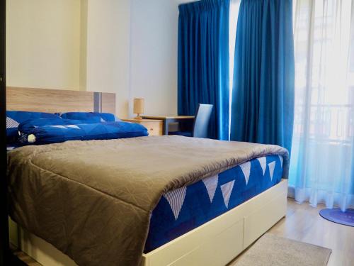 Cozy room, BKK for short and long term rentals, 10mins walk to BTS, 25mins taxi to DMK airport