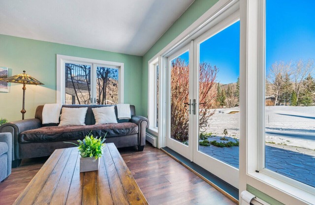 Cozy Secluded EagleVail 2BD/2BA On Golf Course