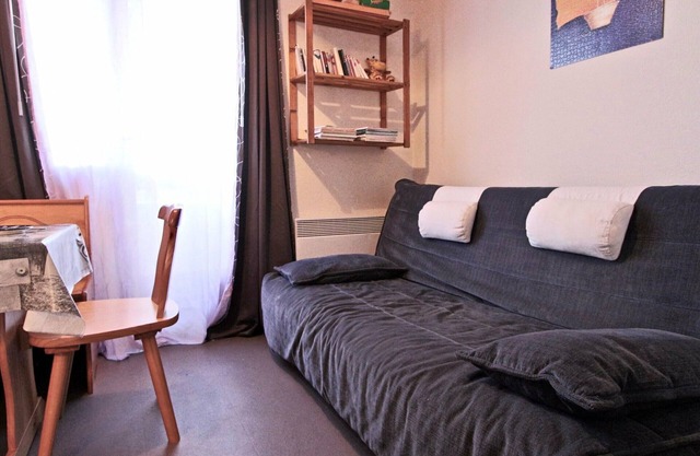 Cozy Studio for 3 at Chamrousse 1750 - Ski-In/Ski-Out, Balcony, Pet Friendly