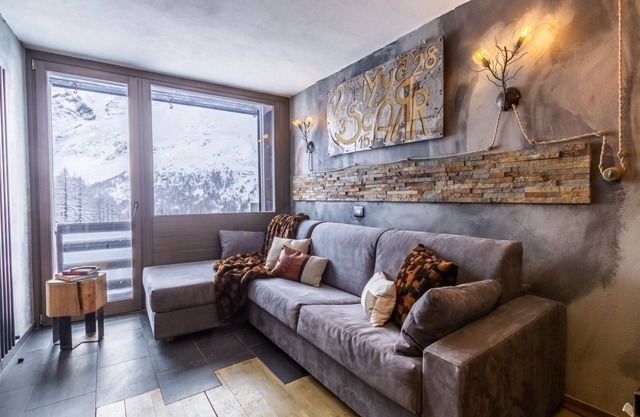Cozy Studio in Cervinia with Direct Ski Slope Access