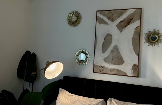 Cozy Studio in the Heart of Huntsville