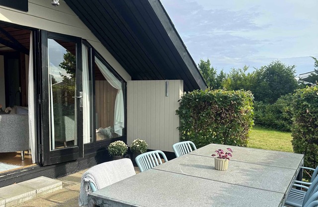 Cozy summer house with new kitchen and bathroom