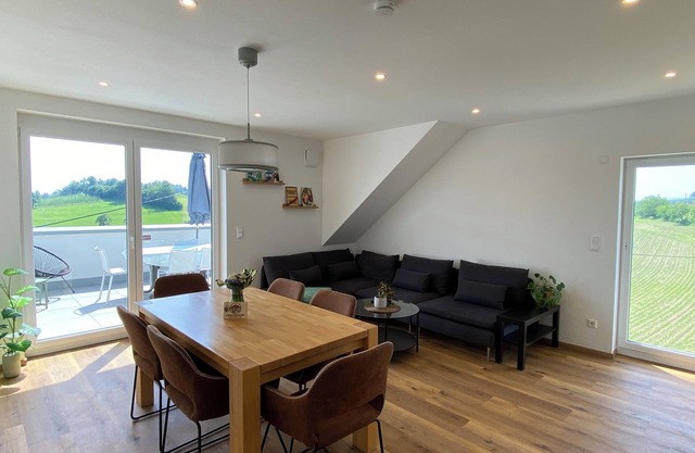 Cozy vacation apartment with a view of nature - vacation apartment Hopfenblick