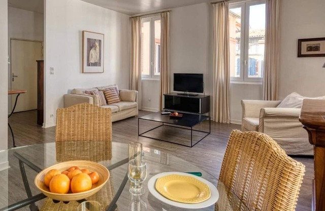 Cozy Vacation Rental in Toulouse, France