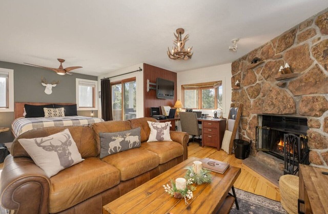 Cozy Winter Park Riverfront Studio~ Walk Downtown