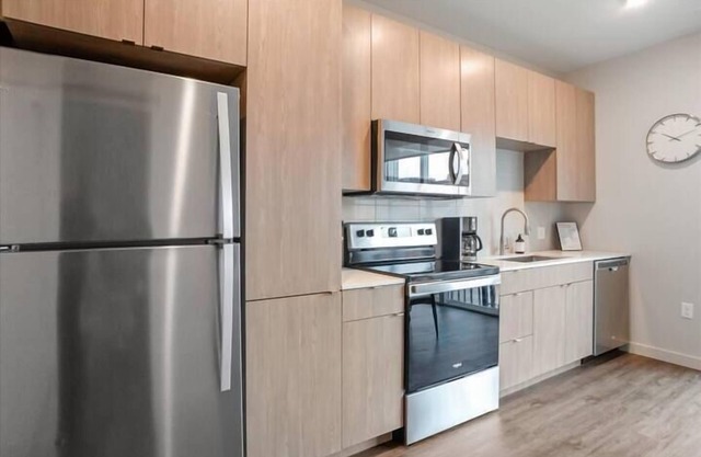 CozySuites at Lawrenceville