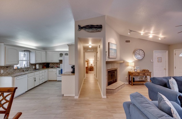 Create new memories far from home in the lovely town of Deland