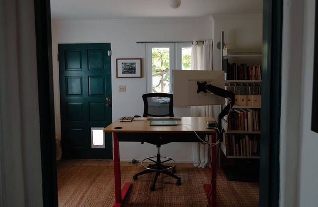 Creative Haven in Los Feliz with pool, 3B, 3.5Bath, Office + Den