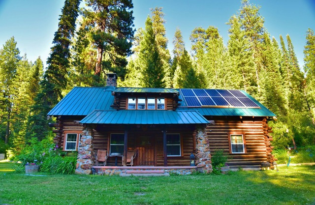 Creekside log cabin nestled between the pines of Idaho City